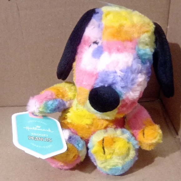 Hallmark Other - Hallmark Multicolor Snoopy Plush Dog Toy